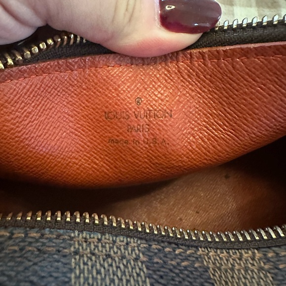 Louis Vuitton Ebene Papillon - Picture 7 of 7